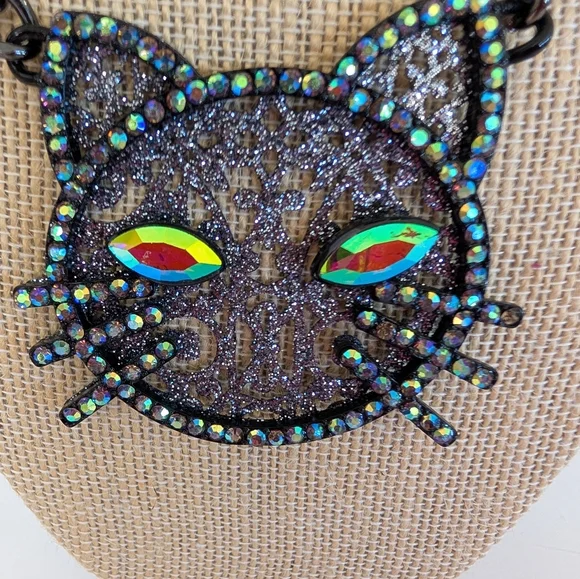 Betsy Johnson Large Cat Face Pendant Necklace